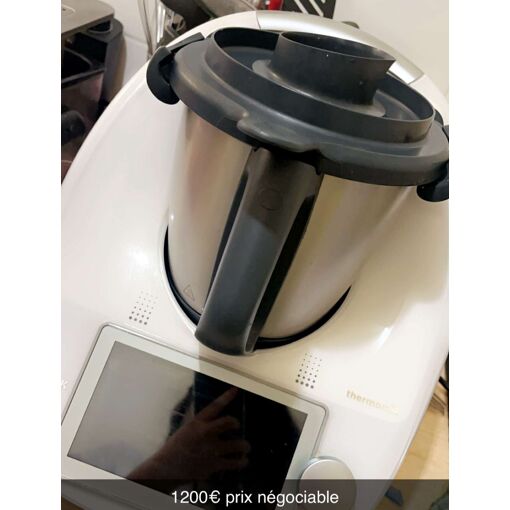 Thermomix TM6 Noir Brillant - Série Limitée - Garantie Jusqu’en Octobre 2027 - Comme Neuf