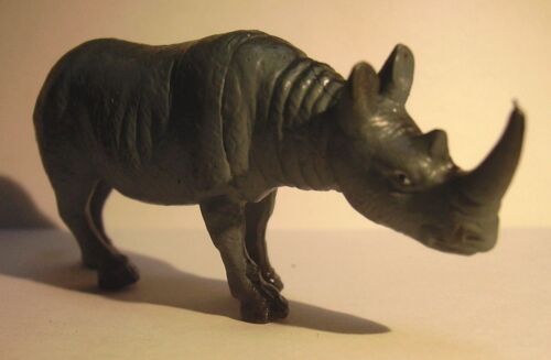 Figurine Rhinocéros - Résine Caoutchoutée - 70/80's