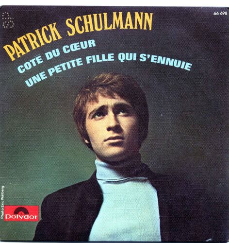 Du Côté Du Coeur  /  Une Petite Fille Qui S'ennuie