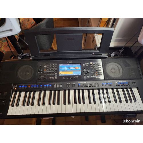 Clavier Yamaha Psr Sr 900