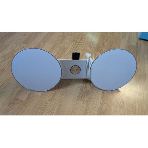 Bang & Olufsen Beosound 8 Apple Dock + ipod nano