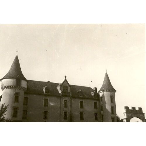 Château De Bessonies(Lot) 1 Photo