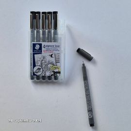 Staedtler Étui Chevalet De 6 Feutres Noirs Diamètres Assortis (0.05/0.1/0.3/0.4/0.5/0.8)