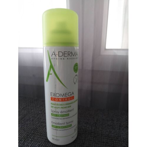 A Derma Exomega Control Spray 200ml 