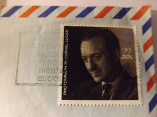 Timbre David Niven De 22 Pence ( Photograph By Cornel Lucas ) Octobre 1985
