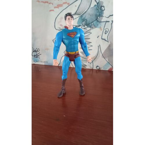 Superman Sans Date Et Sans Cape