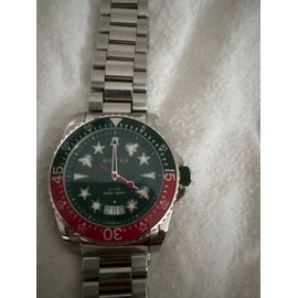 Très Belle Montre Gucci Comme Neuve /Facture + Certificat À L’Appui