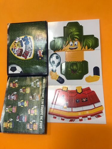 Collectionne Tes Petits Sportifs - Ton Equipe De Foot - F F F - Pitch - Construis Ton Paper Toy - Pasquier