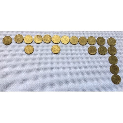 Lot De 20 Pièces De 10 Centimes De Franc Entre 1967 Et 1998