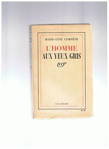 L'homme Aux Yeux Gris.