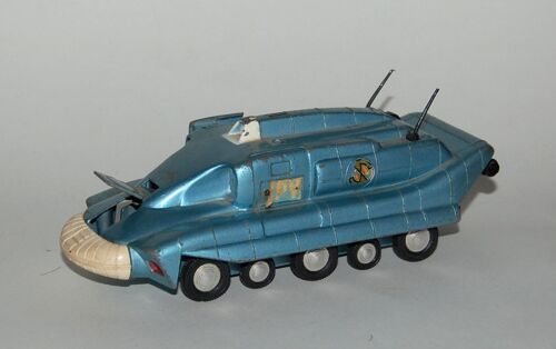 Spectrum Pursuit Vehicule Gerry Anderson Captain Scarlet Matchbox  70/80