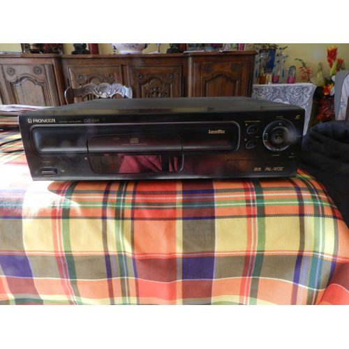 Lecteur Laser Disk Pioneer CLD S315