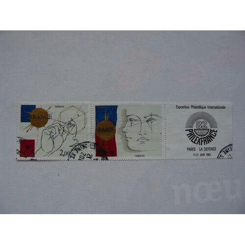 Paire De Timbres Attenant Au Logo "Philexfrance 82" N° P2142a Oblitéré