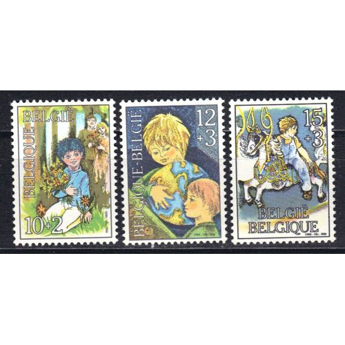 Belgique 1984 : Enfants : Enfants En Famille / Enfant, Étudiant / Enfant Sur Chevaux De Bois - Série Entière De 3 Timbres Neufs **