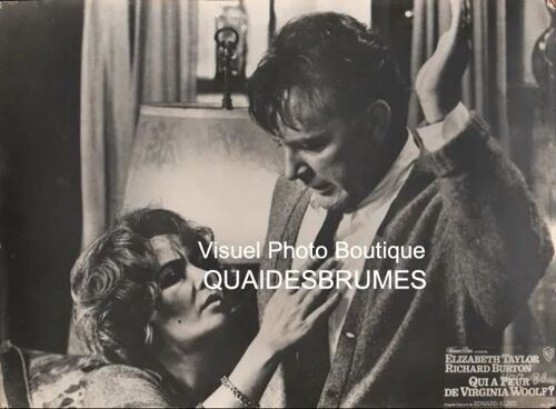 Qui A Peur De Virginia Woolf? - Who's Afraid Of Virginia Woolf?: Photo Cartonnée Prestige D'exploitation Cinématographique -Format 30x40 Cm- De Mike Nichols Avec Elizabeth Taylor, Richard Burton 1966