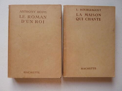 Lot De 2 Romans Bibliothèque Verte:  *Le Roman D'un Roi (A. Hope)(1951)  *La Maison Qui Chante (L. Bourliaguet)(1952)