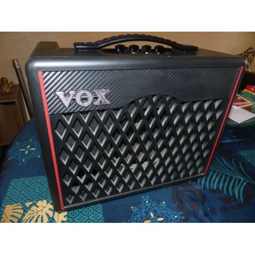 AMPLI A TRANSISTOR VOX VX1