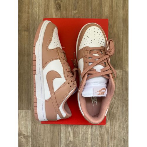 Nike Dunk Low - 39