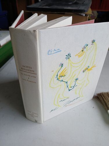 Guilde Des Bibliophiles: 1922 : Les Intérêts Créés, Roses D'automne, Par Jacinto Benavente Illustré Par Toussaint D'orcino (361 Pages )