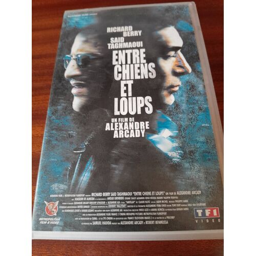 Entre Chiens Et Loups Vhs