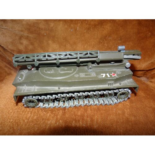 Char Amphibie Solido Pt 76