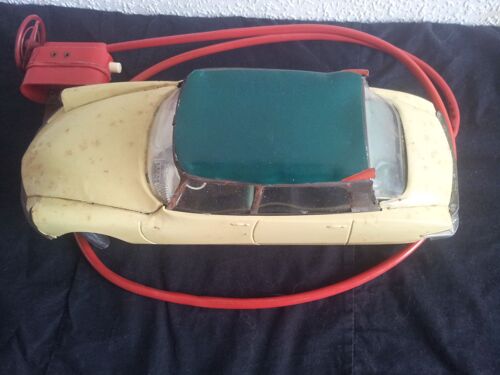 Ancienne Ds Citroën Téléguidé