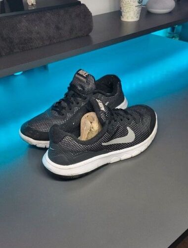 Nike Chaussures Flex Experience 4 En Noir Filet Basket 37.5 Eu / 5 Us Homme Et Femme