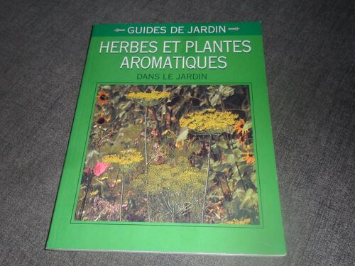 Herbes Et Plantes Aromatiques Dans Le Jardin