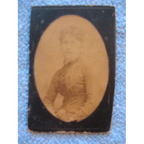 Photo Médaillon Femme Vers 1890