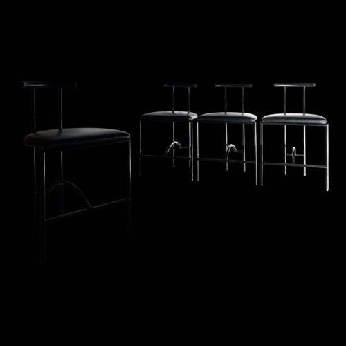 4 Chaises Tokyo Design Rodney Kinsman 1985 Noir