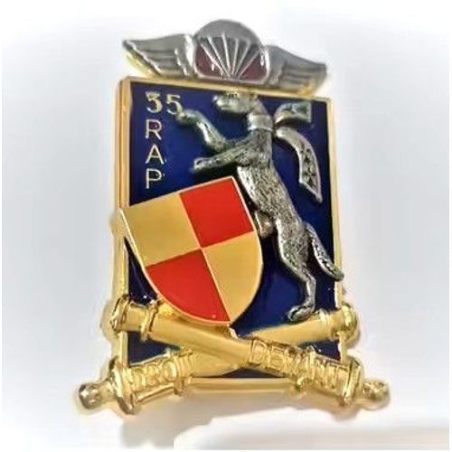 Insigne 35 Ème Regiment Artillerie Parachutiste ( Arthus Bertrand Pour Les Éditions Atlas)