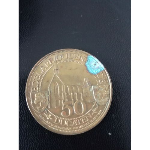 Jeton Belgique Commemoratif Peu Frequent En L État Et En Détail Sur Es Photos