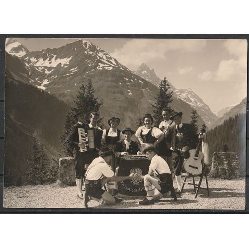 Carte Postale Autriche, Groupe De Musique "Die Lustigen Arlberger" Non Écrite Années 50