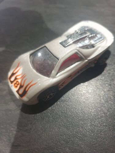 Hot wheels super car blanche