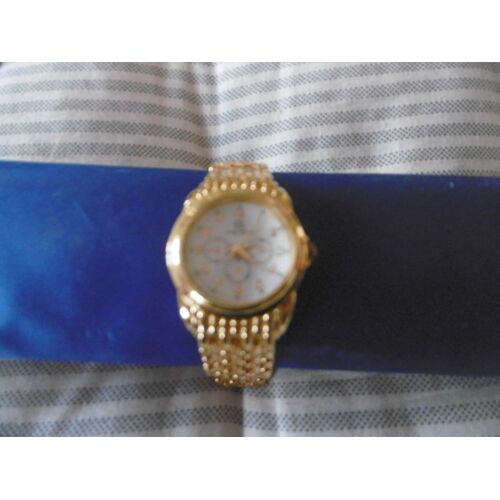 Montre Femme Ou Ado Affichage Analogique Cadran Rond Doré Bracelet Doré Le Griffon N° 6
