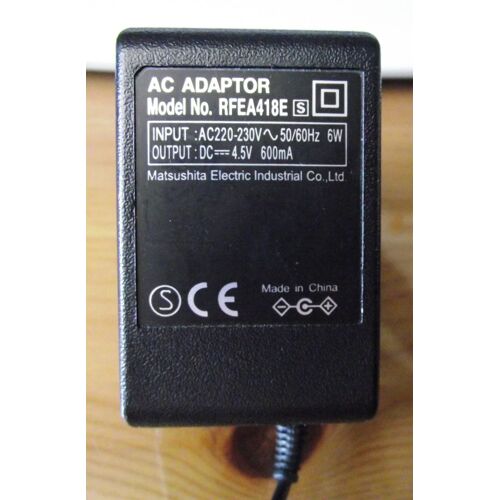 Ac Adaptator Model N°Rfea418e