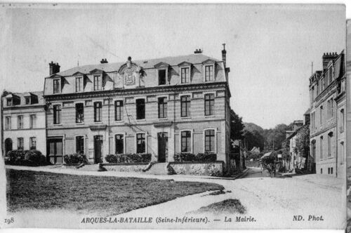 Arques La Bataille : La Mairie (Nd. Phot.)