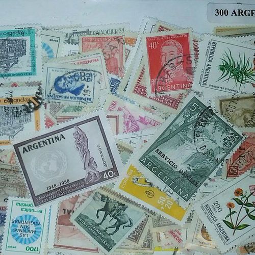 Argentine - 100 Timbres Oblitérés