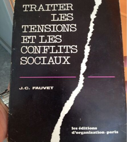 Traiter Les Tensions Et Les Conflits Sociaux