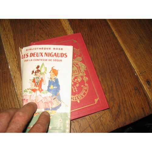 Les Deux Nigauds