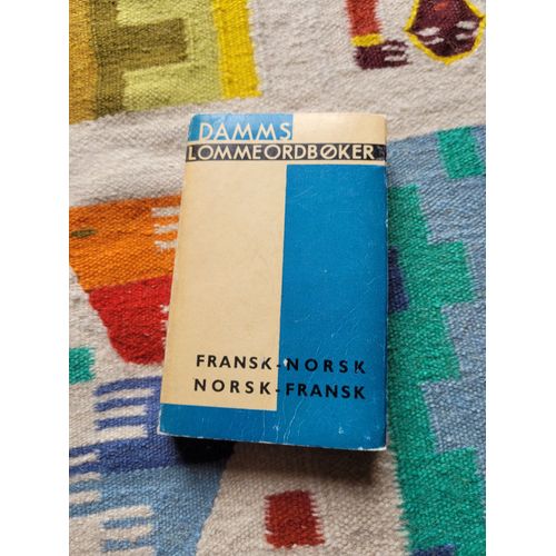 Petit Dictionnaire Français-Norvégien. Norvégien-Français. Fransk-Norsk. Norsk-Fransk. Lommeordbok Par Av Gunnar Host. Editions : N.W. Damm & Son. Oslo 1954