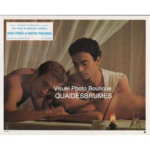 Vices Privés Et Vertus Publiques: Jeu De Photos D'exploitation Cinématographique - Format 23.5x29.5 Cm - De Miklós Jancsó Avec Lajos Balázsovits, Pamela Villoresi, Franco Branciaroli, Laura Betti 1976