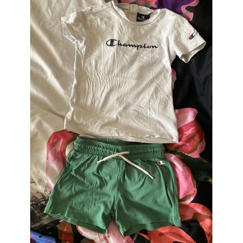 Ensemble Short 2 Ans
