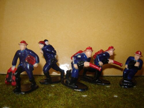 5 Petits Soldats Pompiers 1 32 Eme 55 Mm Environ