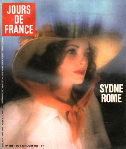 Jours De France 1068 Reggiani/Adjani/Jane Birkin/Nat/Alain Delon/Lino Ventura/Stephane Audran