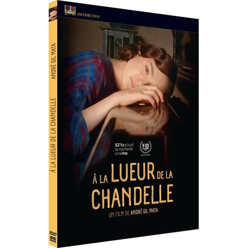 À La Lueur De La Chandelle