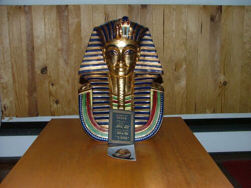 Buste Du Pharaon  Or Et Porcelaine