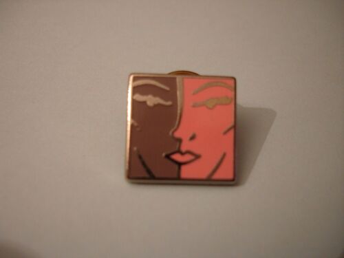 Pin's Visage Femme