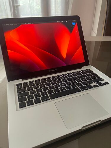Apple MacBook Pro Mi-2012 13.3" Intel Core i5 - 2.5 Ghz - Ram 8 Go - SSD 256 Go sous MacOS Ventura 13.2.1
