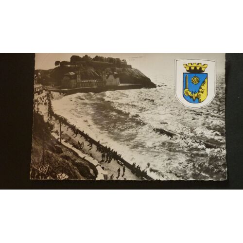 Granville , La Mer Et La Promenade
